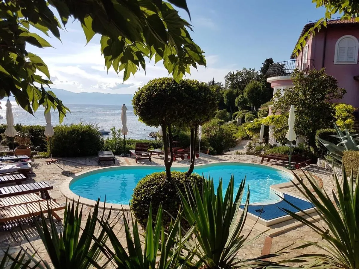 Apartments Villa Dora Kraljevica 0*,  Croatia