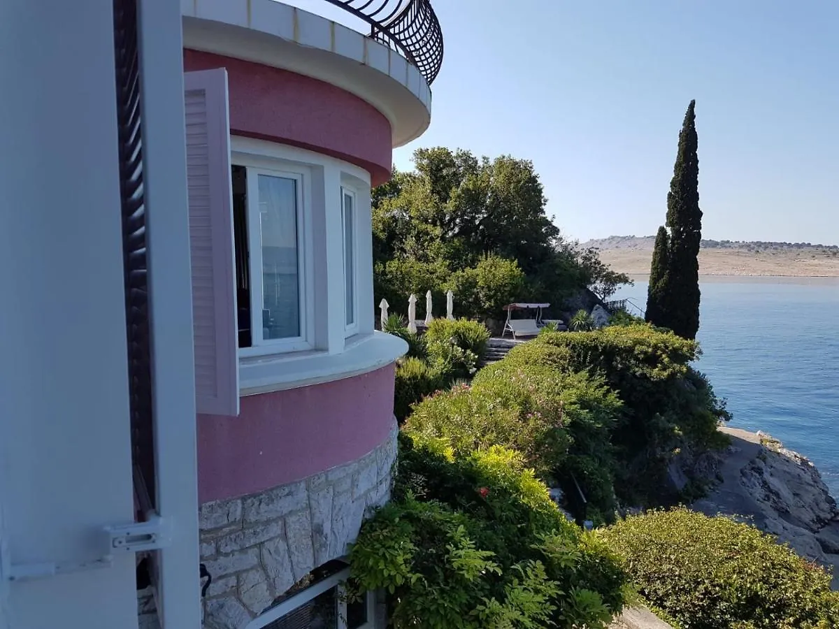 Apartments Villa Dora Kraljevica