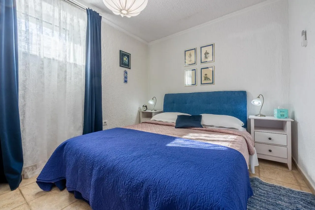 Apartments Villa Dora Kraljevica